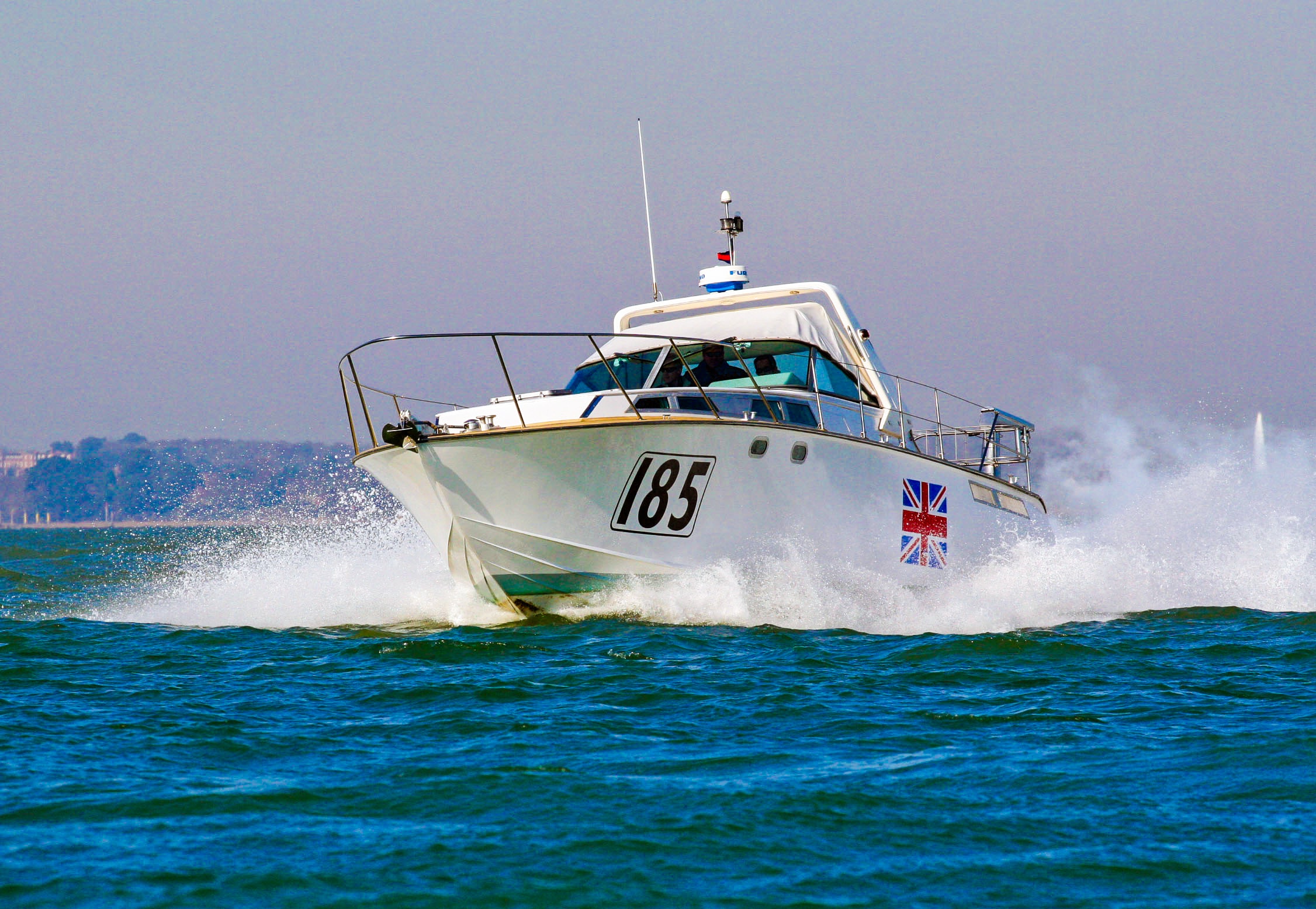 speed-boat-colour-photograph